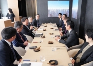  © Ministry of Foreign Affairs of Japan