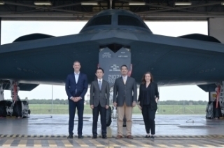 © U.S. Department of Defence