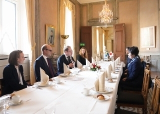 © Ministry of Foreign Affairs of Japan